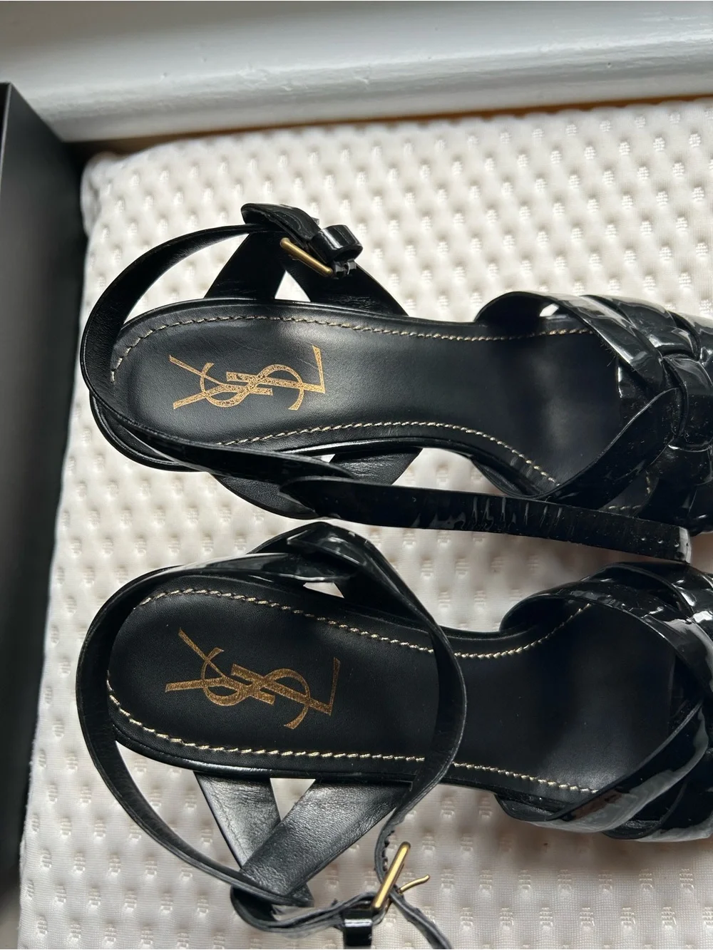 Yves Saint Laurent YSL Tribute 105 Black Patent Platform Sandals 38.5